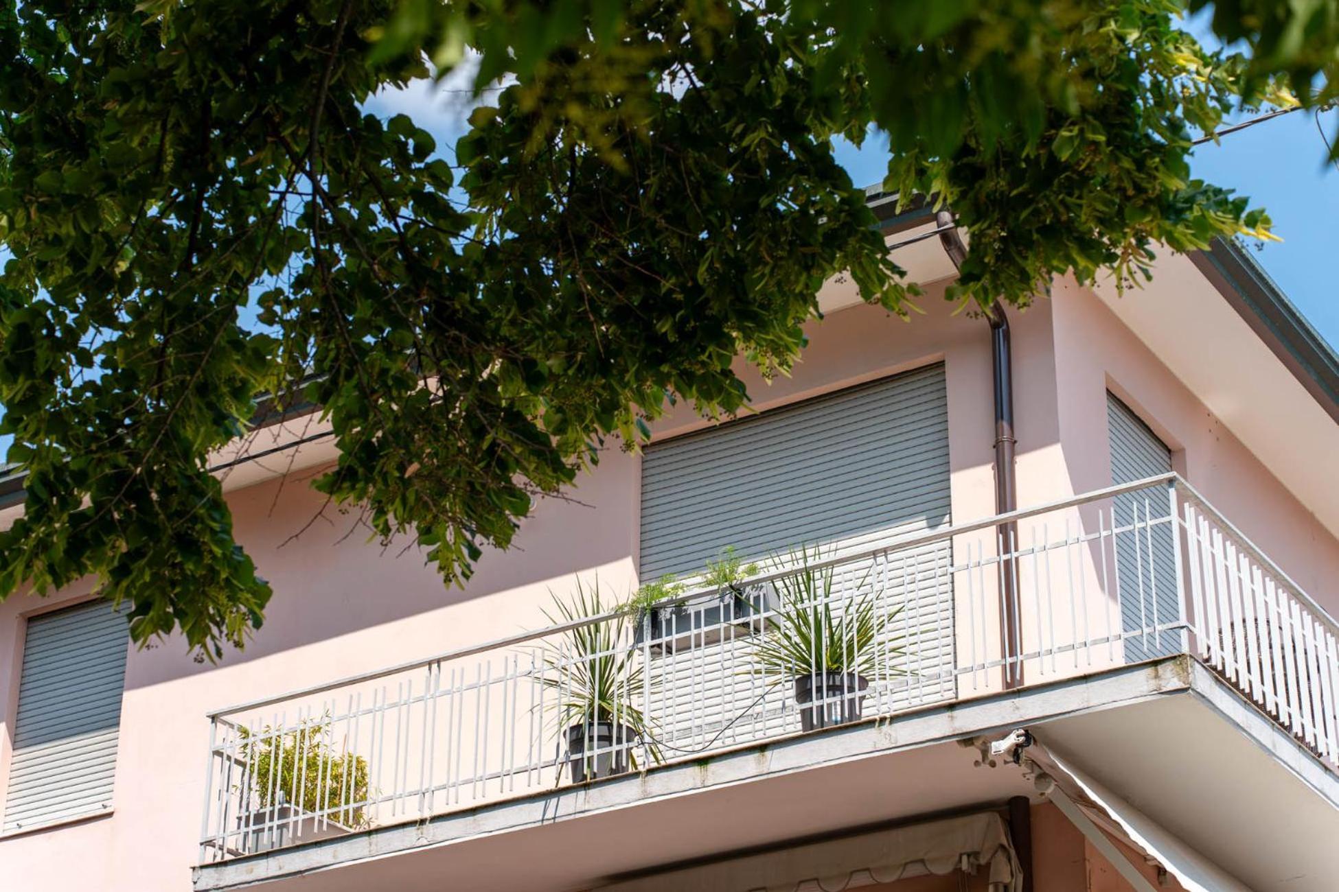 Officine Cavour - Appartamenti La Quercia Padova Luaran gambar